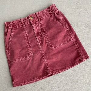 💗American Eagle Women’s Corduroy Mini Skirt Pink Size 0 with Pockets